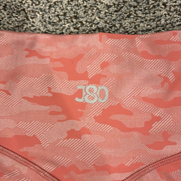 practically new leggings - Picture 2 of 3